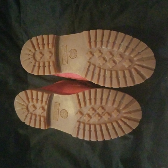 Red Timberland\'s Size 6.5